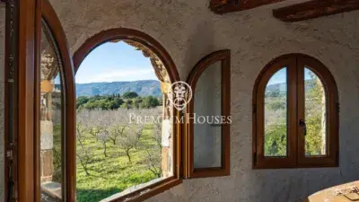 Masía con encanto en Valls, jardín y piscina