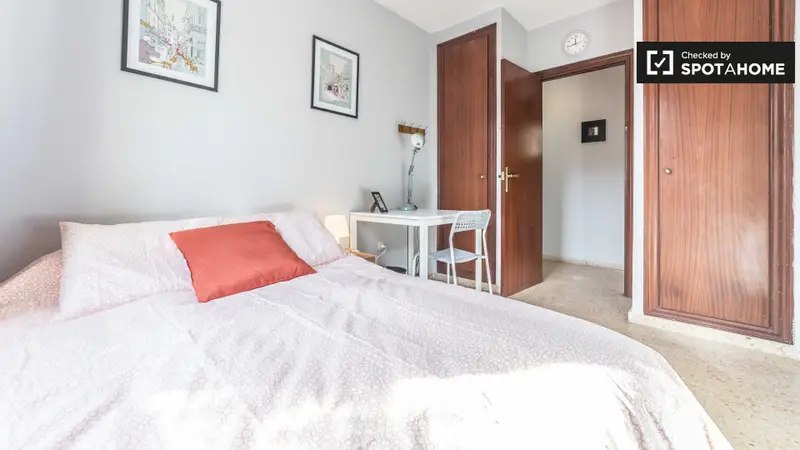Alquiler Habitaciones Valencia Ciutat Vella 5 Dormitorios