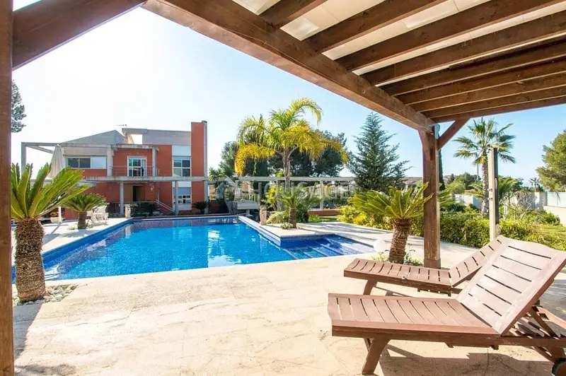 Villa de Lujo en Venta Molina de Segura