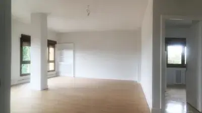 Piso en venta en Calle de Jazmín, 12