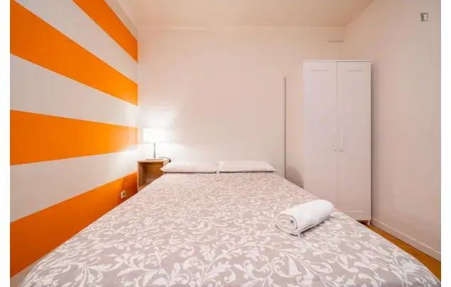 Alquiler Apartamento 4 Dormitorios Eixample Barcelona