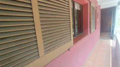 Piso en venta Molins de Rei 75m2 3 habitaciones para reformar