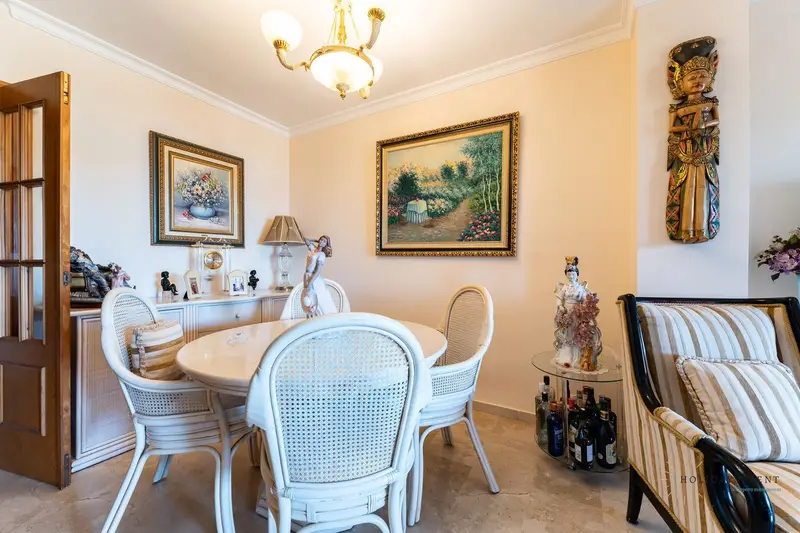 Piso de 3 Dormitorios en venta Torremolinos, España