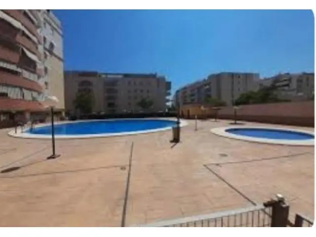 Piso Estudiantes Teatinos Malaga: Cerca Universidad