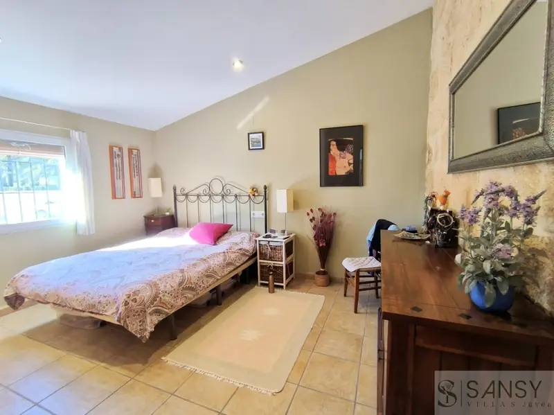 Villa en Jávea con Piscina y Terraza 6 Dormitorios 4 Baños