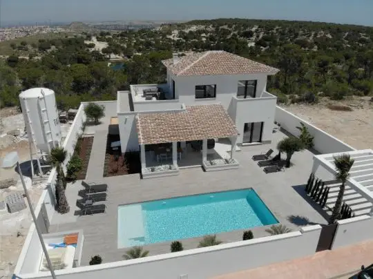 Villa de Lujo 3 Dormitorios en Venta