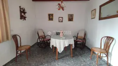 Casa unifamiliar en venta en Calle de Mancilla, cerca de Calle de las Prensas