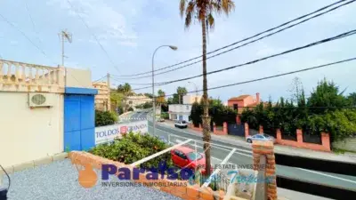 Casa Pareada en Venta Cerca de la Playa
