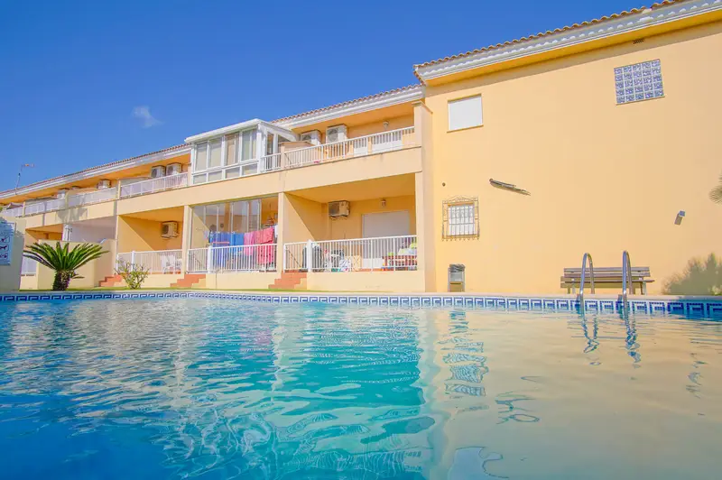 Casa-Villa de 3 Dormitorios en venta Los Poblets, España