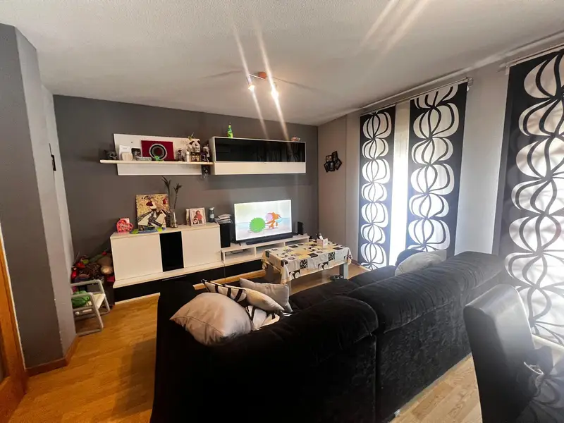 Dúplex en Venta Loeches 3 Dormitorios 2 Baños Piscina Terraza