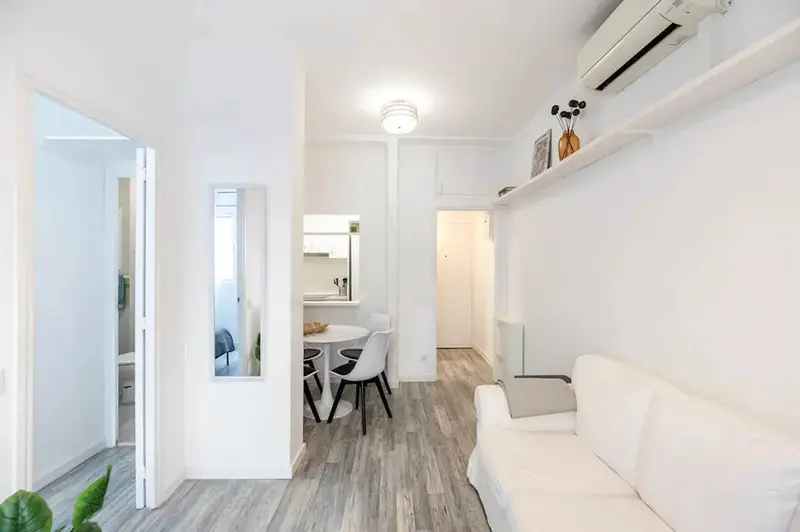 Apartamento en alquiler en Travessia de Sant Antoni, Barcelona