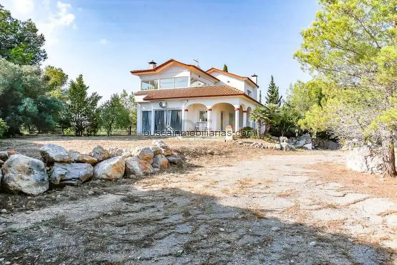Villa en Venta Olivella Vistas al Mar Cerca de Sitges