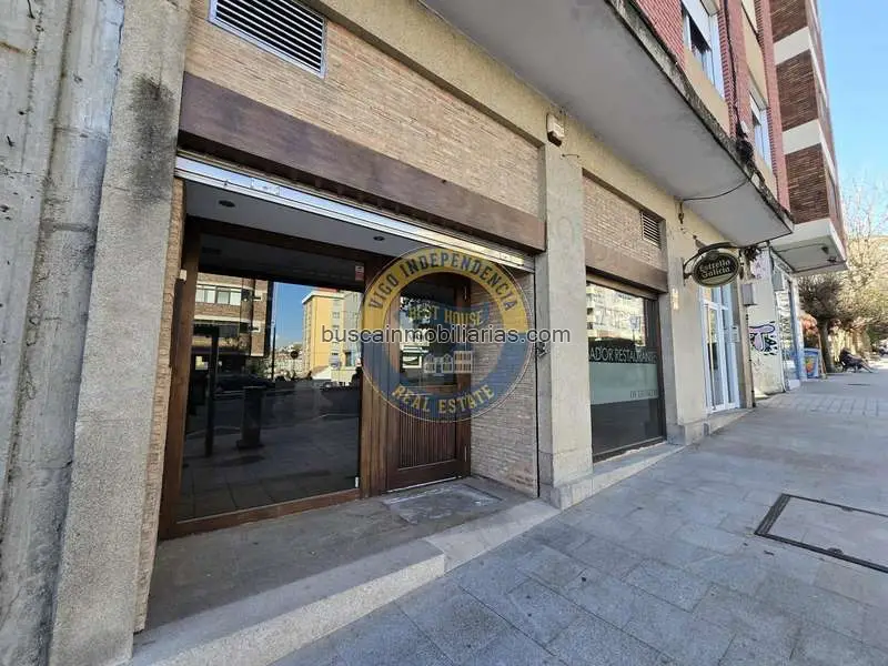 Local Comercial en Venta Vigo Cafeteria 128m2 Salida Humos