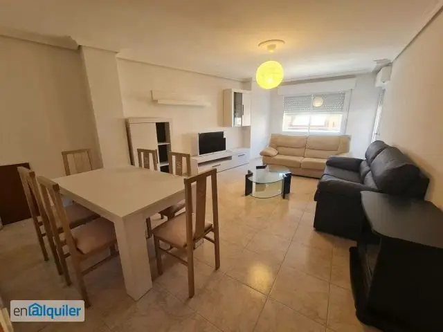 Alquiler Piso Amueblado 4 Dormitorios Casco Antiguo