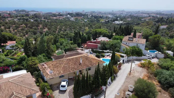 6 Bed Villa for sale
