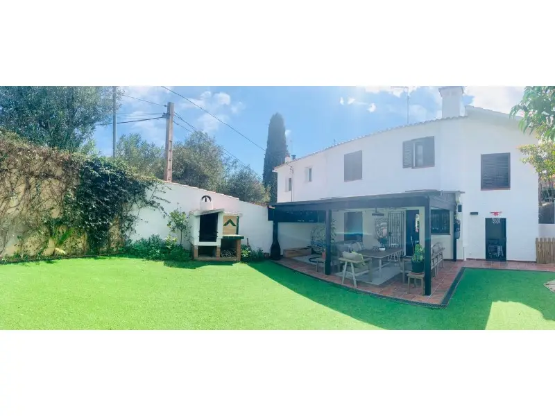 Venta Casa con Garaje en Can Riera