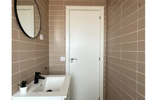 Alquiler Apartamento 3 Dormitorios Madrid Estudiantes