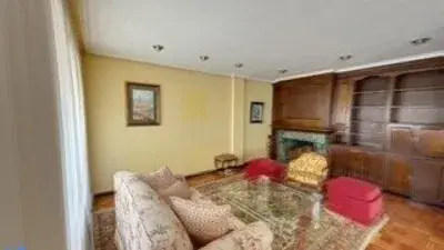 Piso en venta en Avil	Es: Lujo en el centro, 5 habitaciones, 2 terrazas