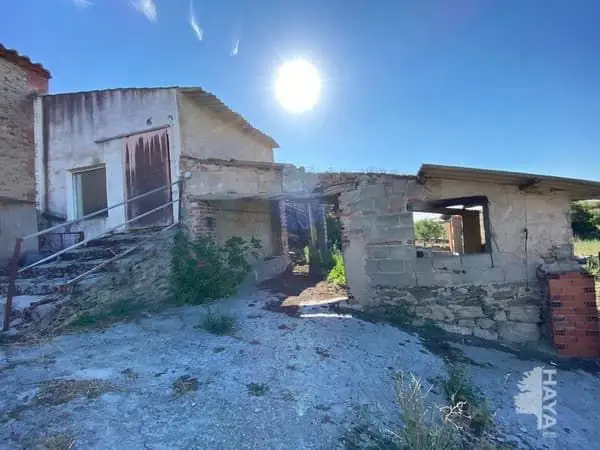 Casa en venta en La Fregeneda Salamanca