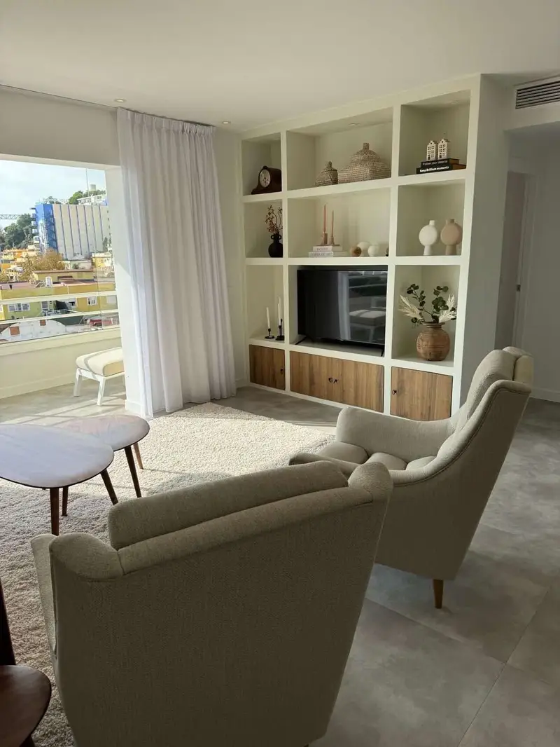 Piso de 3 Dormitorios en venta Torremolinos, España