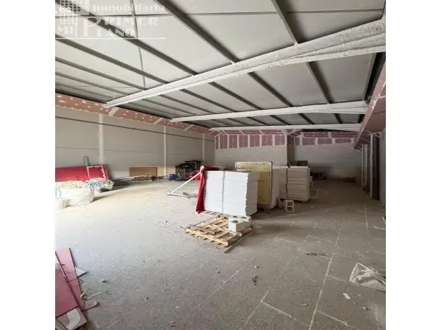 Local Comercial en Alquiler Tomelloso Avda Juan Carlos I