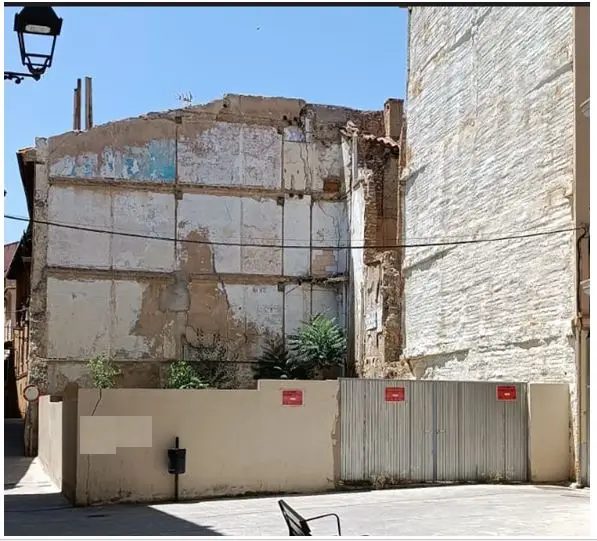 Solar en Venta en Calle Santiago Calatayud