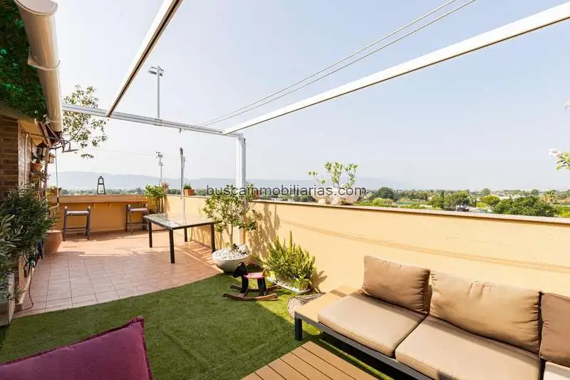 Ático en Venta en Murcia: 3 Dormitorios, 2 Baños, Terraza y Garaje