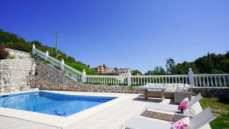 Casa Villa 3 Dormitorios Alquiler El Faro Espa	1a