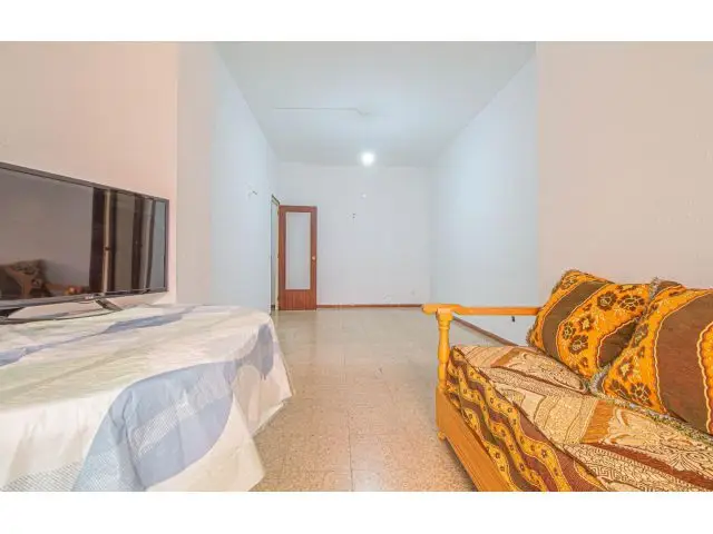 Piso en Venta en Figueres Girona Amplio 3 habitaciones