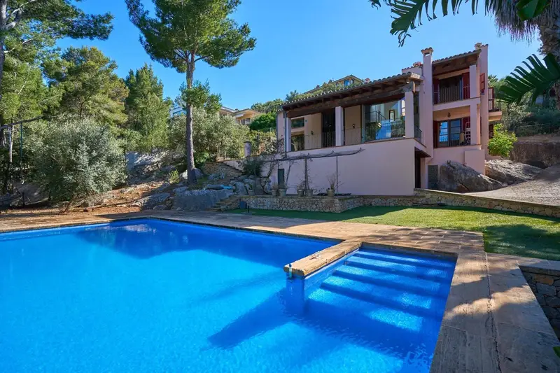 Chalet en Alquiler Esporles Mallorca 4 Dormitorios Jardin Piscina