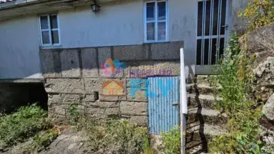Casa con Terreno en Nogueira de Ramuín para Reformar