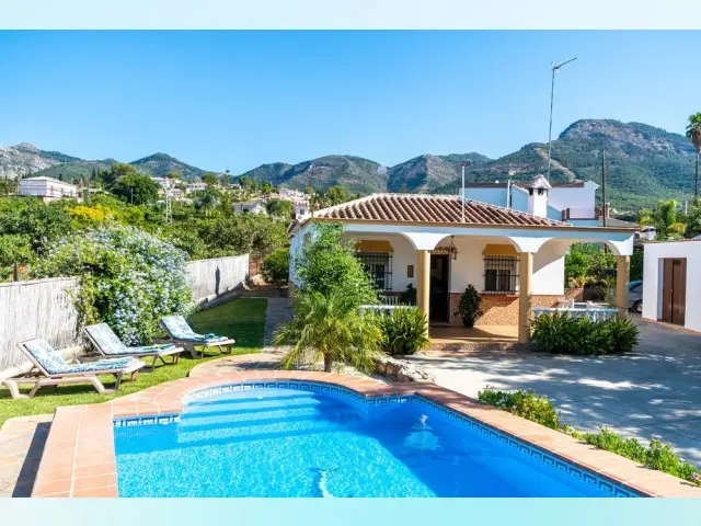 Casa Rural con Piscina Privada en Málaga 3 Dormitorios