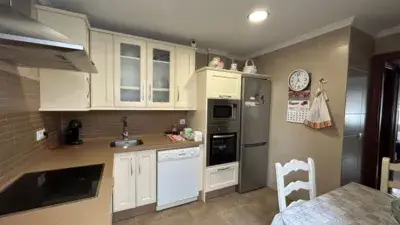Casa adosada en venta Sanlúcar de Barrameda 5 habitaciones 2 baños
