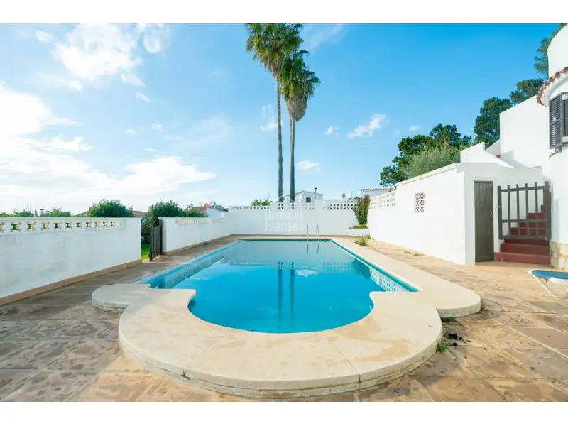 Chalet en San Jaime Menorca con piscina y garaje