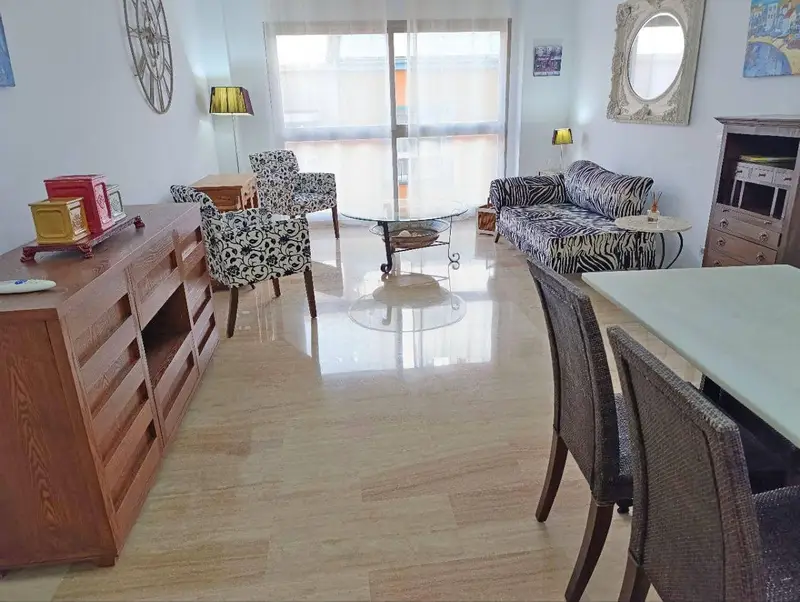 Piso en Alquiler Alicante 107m2 2 Baños Garaje Trastero