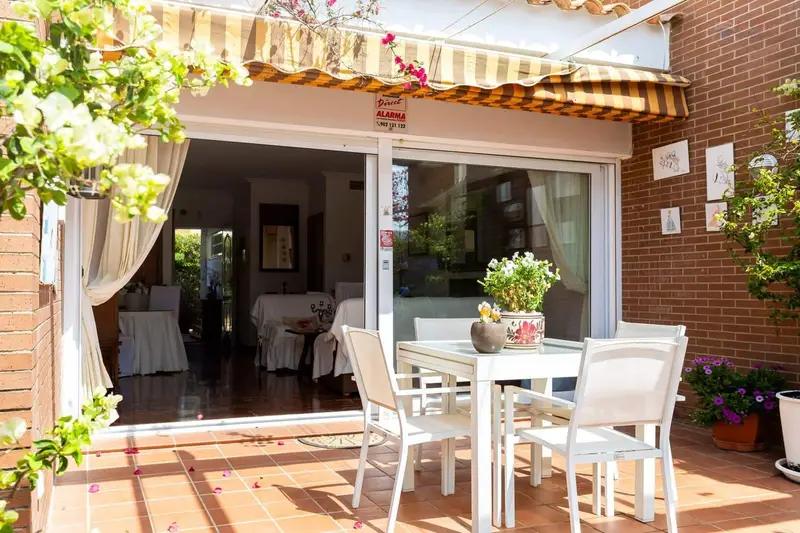 Chalet en Vera Playa 3 Dormitorios 2 Baños Jardin Solarium