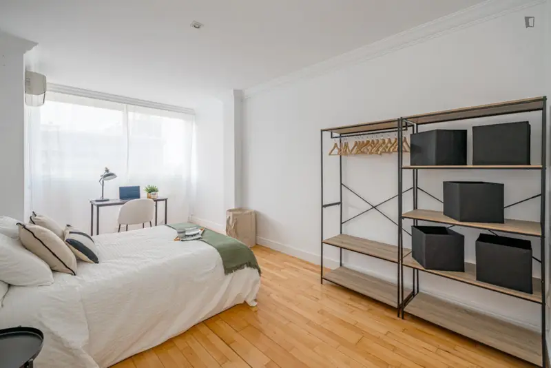 Coliving Madrid: Habitaciones Amuebladas con Servicios Incluidos
