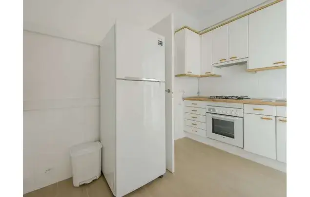 Alquiler Habitacion 200m2 Madrid