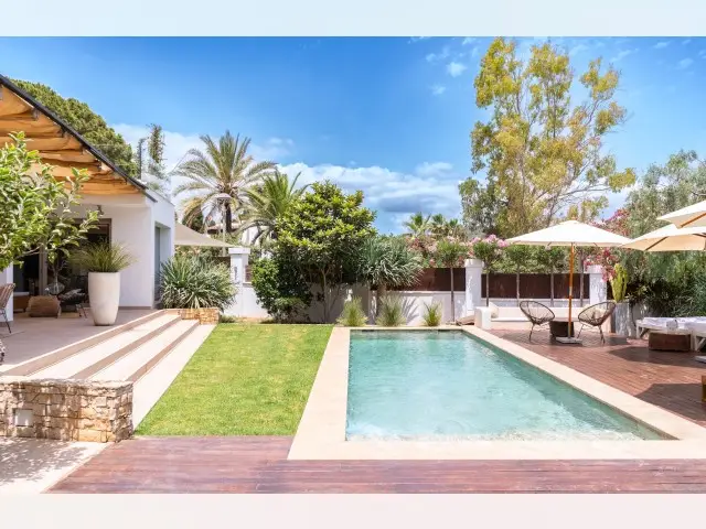 Chalet con Piscina Privada en Santa Eulalia Ibiza