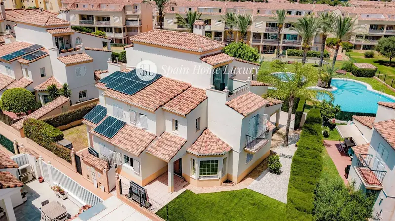 Chalet en Venta en Torre en Conill Betera