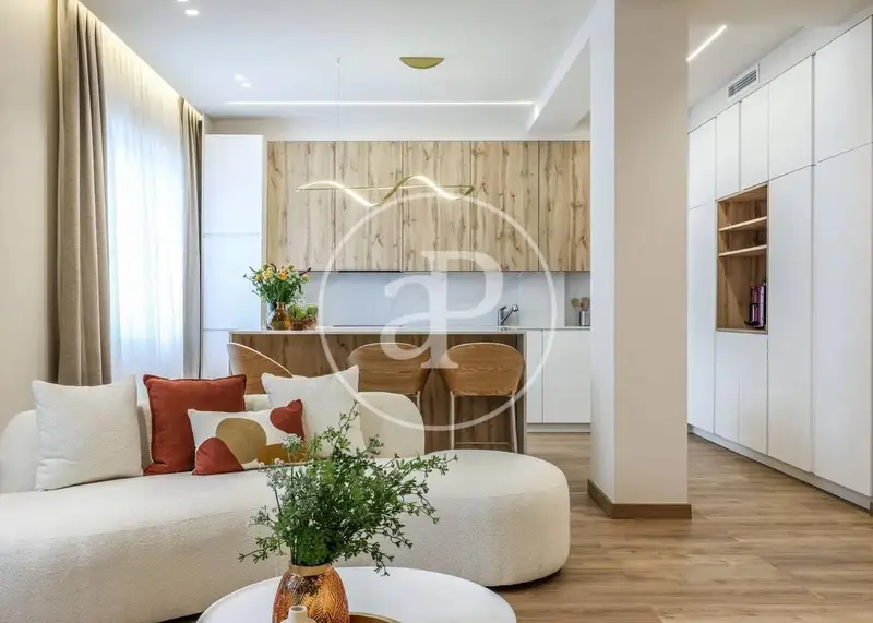 Apartamento Reformado en Ibiza Madrid 125m2 3 habitaciones