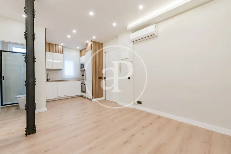 Piso Reformado en Argüelles 2 Dormitorios 2 Baños