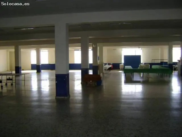 Local Comercial en Alquiler en Vicar Almeria 1900m2
