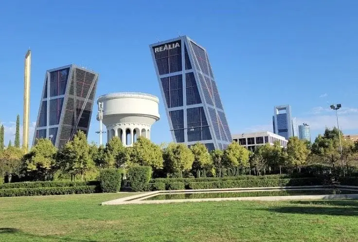 Finca de Lujo en Venta Madrid Castellana 730m2 8 Garajes