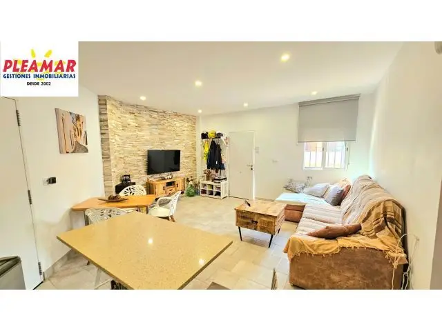 Casa Duplex 4 Dormitorios Piscina Climatizada Zona Polideportivo