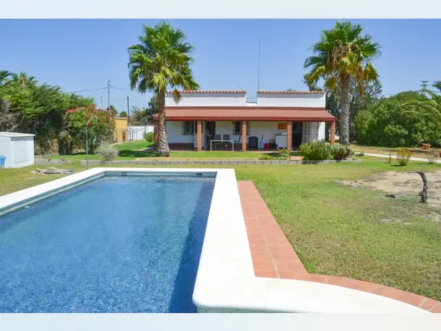 Casa Campana Chiclana 3 Dormitorios Piscina Parcela 3000m2