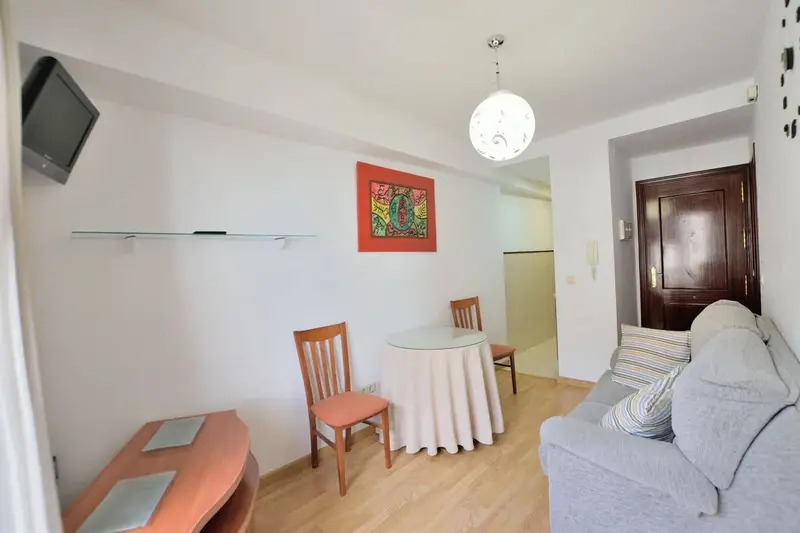 Apartamento en Alquiler Ronda Centro Cerca Plaza Socorro