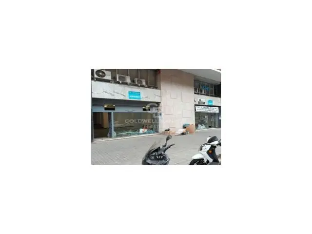 Local en Calle Tamarit Barcelona 300m2 Alquiler Venta