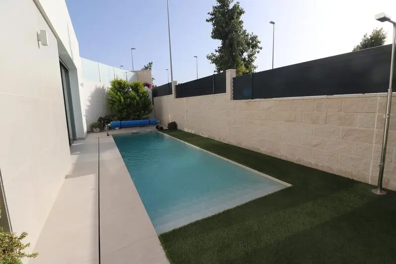 Villa Moderna 3 Dormitorios Benijofar Piscina Privada