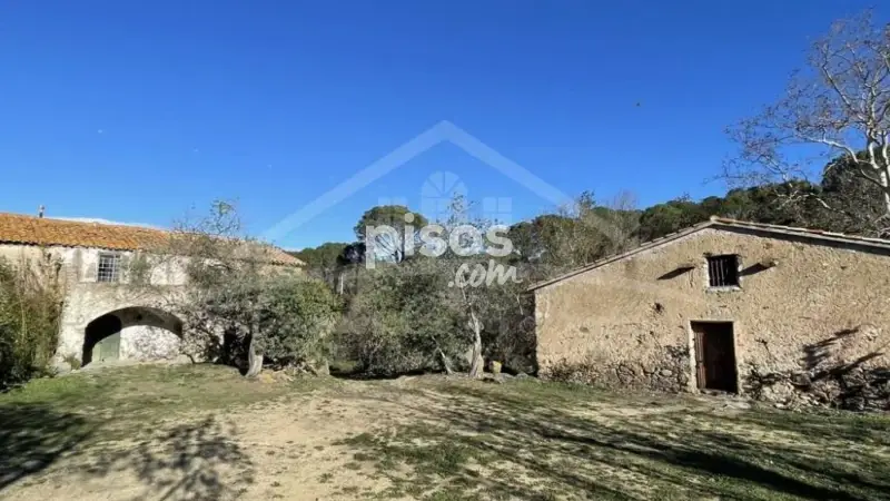 Masía Rústica en Venta en Llançà 34 Hectáreas